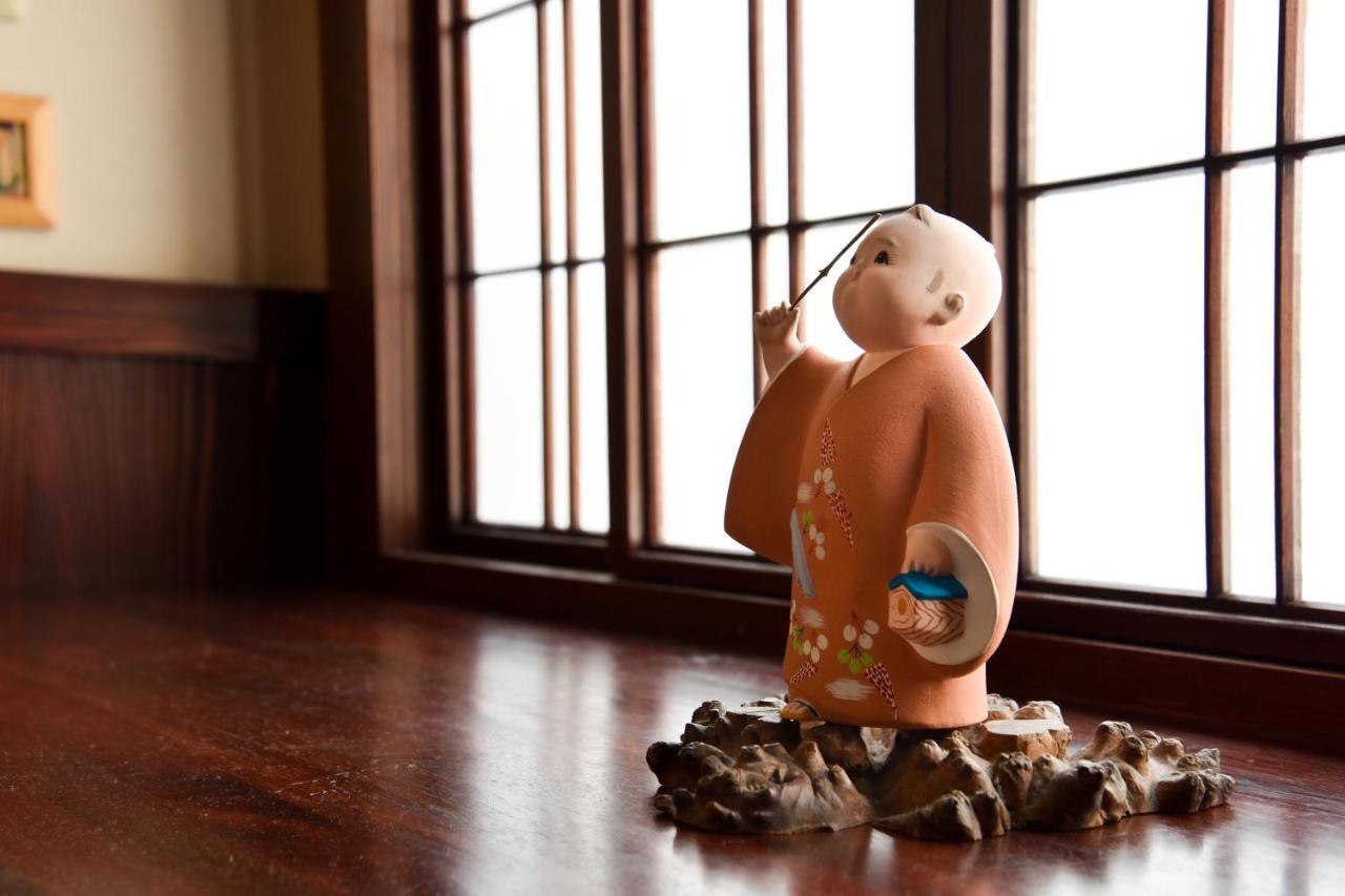 Kadokyu Ryokan Takaoka Zewnętrze zdjęcie