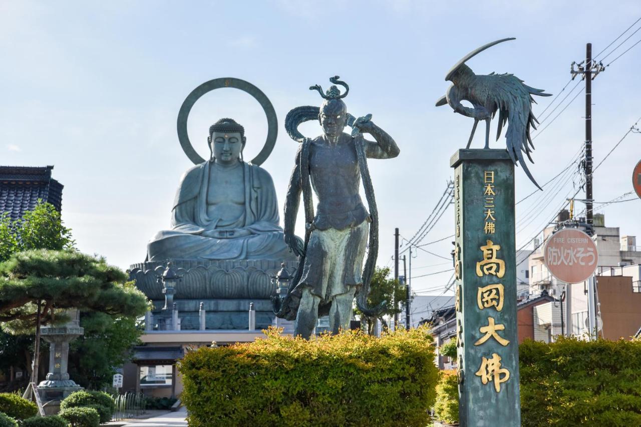 Kadokyu Ryokan Takaoka Zewnętrze zdjęcie