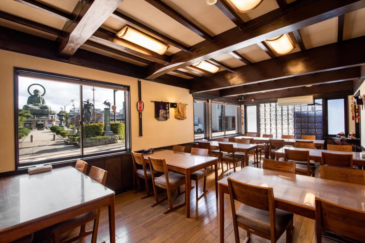 Kadokyu Ryokan Takaoka Zewnętrze zdjęcie