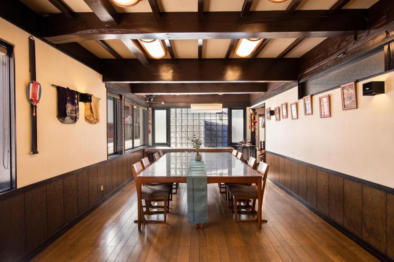 Kadokyu Ryokan Takaoka Zewnętrze zdjęcie