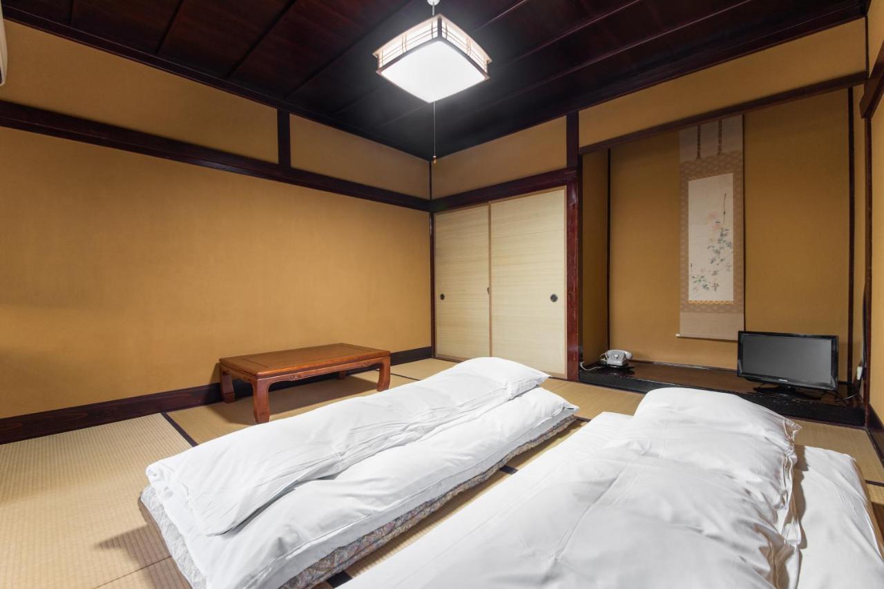 Kadokyu Ryokan Takaoka Zewnętrze zdjęcie